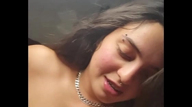[Area51FREAK] uncontrollably SQUIRTING HERSELF after using VAGINA PUMP