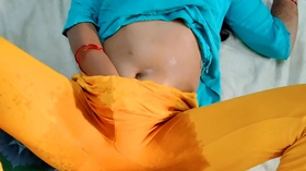 मुंबई आशु ने सुसु करते हुए अपने यार से चुदी