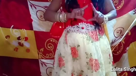 अपनी गर्लफ्रेंड प्रिया को गिफ्ट देकर कर लिया राजी