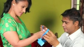 Hot sexy aunty - Which scene do you like in this video  Please comment below (1)