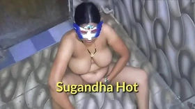 मौसी को बाथरूम में चोदा