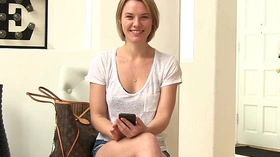 Milf masturbates close up