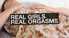 Asian Amy Masturbating